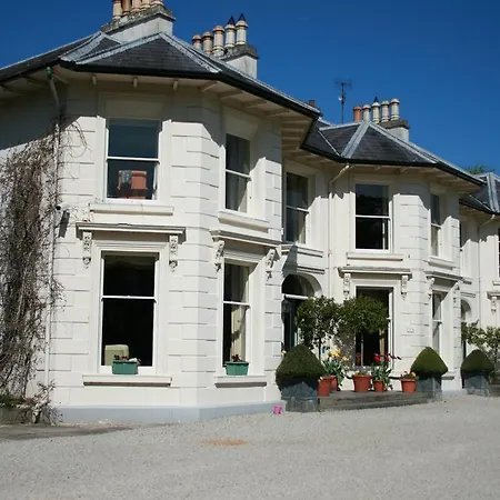 House Hotel