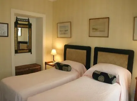 House Hotel 4*
